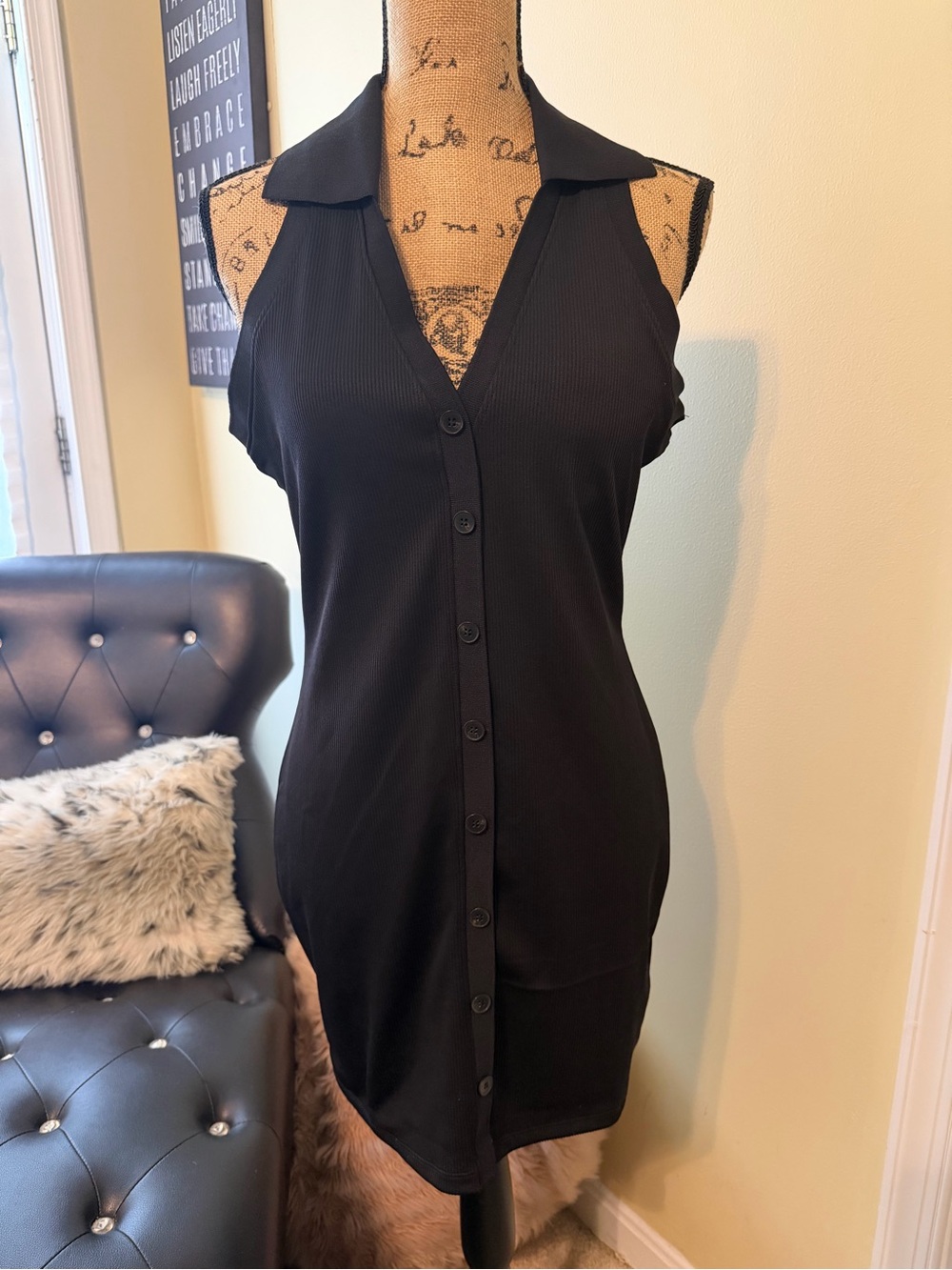 H&M Black Ribbed Sleeveless Button-Front Dress
